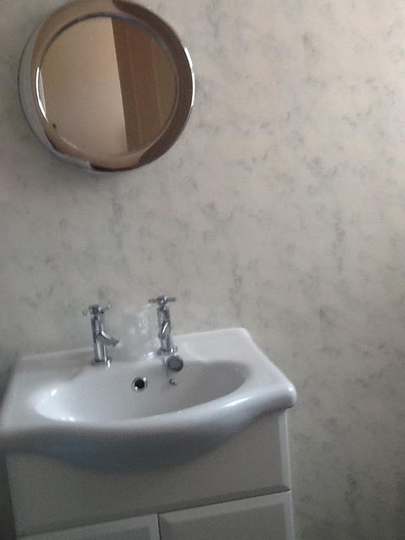 Sweet Afton Hotel Blackpool Room photo